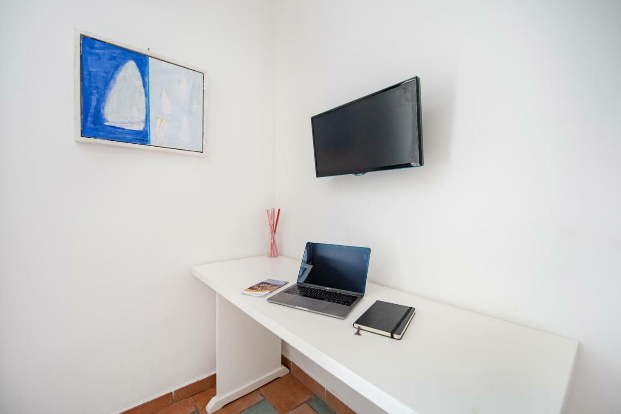 Gioia 37 Apartments 프로치다 외부 사진